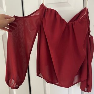 Mesh flowly strapless top